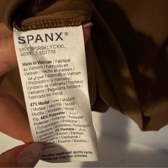 NWOT Spanx® Airessentials Polo Top Women's Size Small Buttery Soft Cocoa - Picture 6 of 8